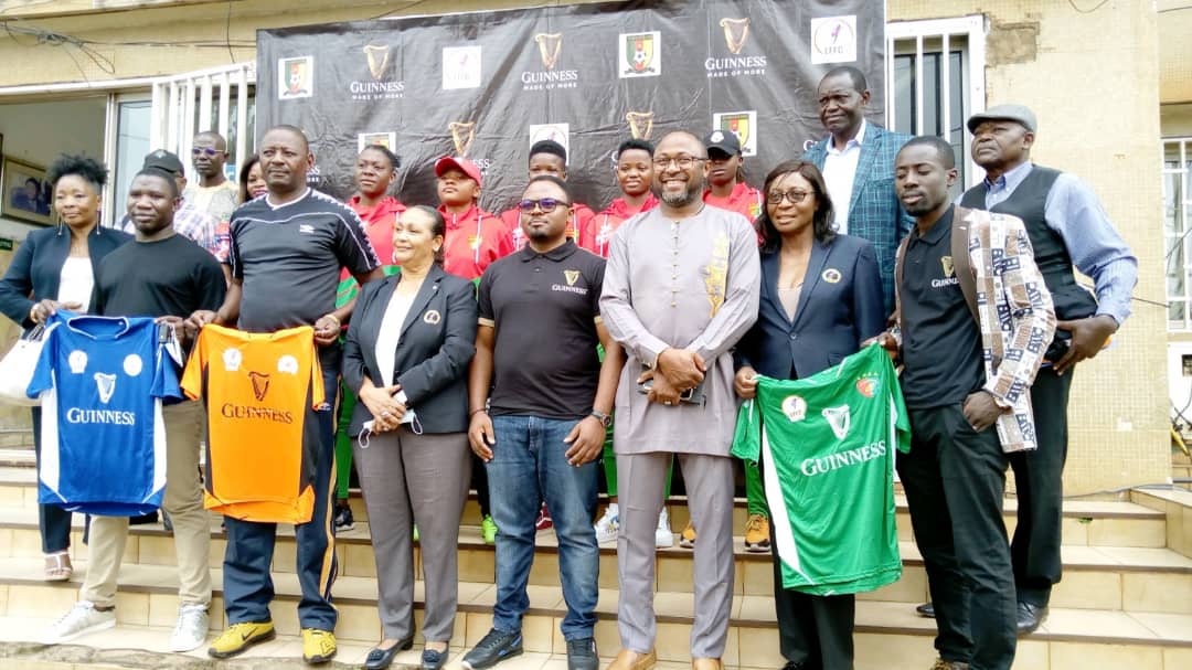 Football : Cérémonie de réception des équipements   de la ligue de football féminin  par le sponsor Guinness