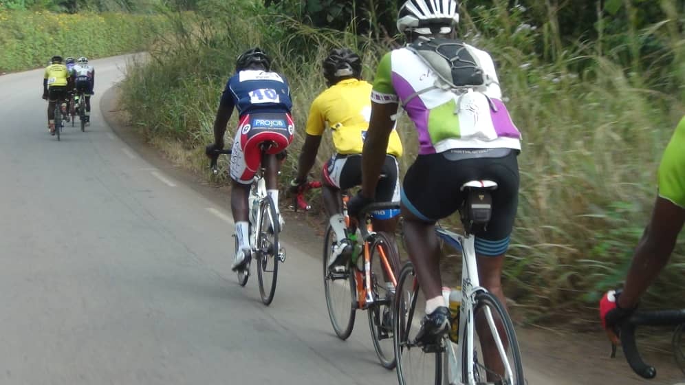 Cyclisme : Kuere Nounawe  Rodrigue s’adjuge le maillot jaune de la 1ère étape de la transrégionale camerounaise 2020