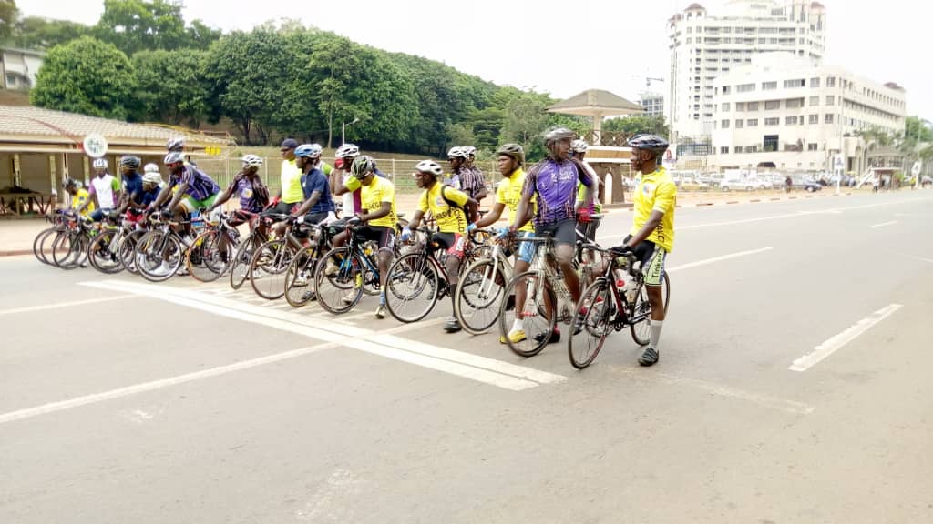 Cyclisme : Top départ pour la 10e édition de la transrégionale camerounaise Cyclisme : Top départ pour la 10e édition de la transrégionale camerounaise