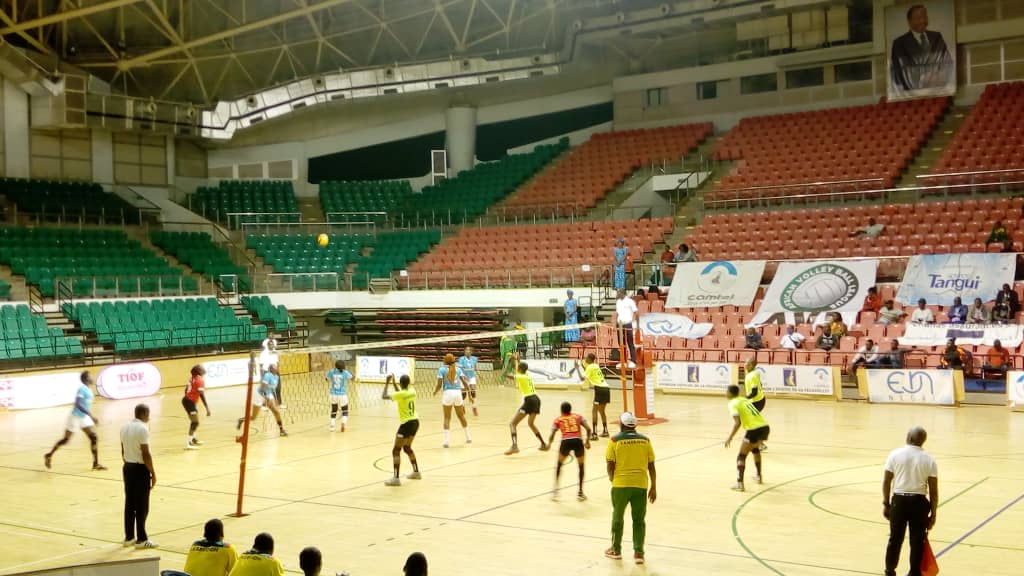 Volley-ball : Préparatifs des CAN, les sélections nationales jeunes renouent avec les entraînements au Palais polyvalent des sports de Yaoundé