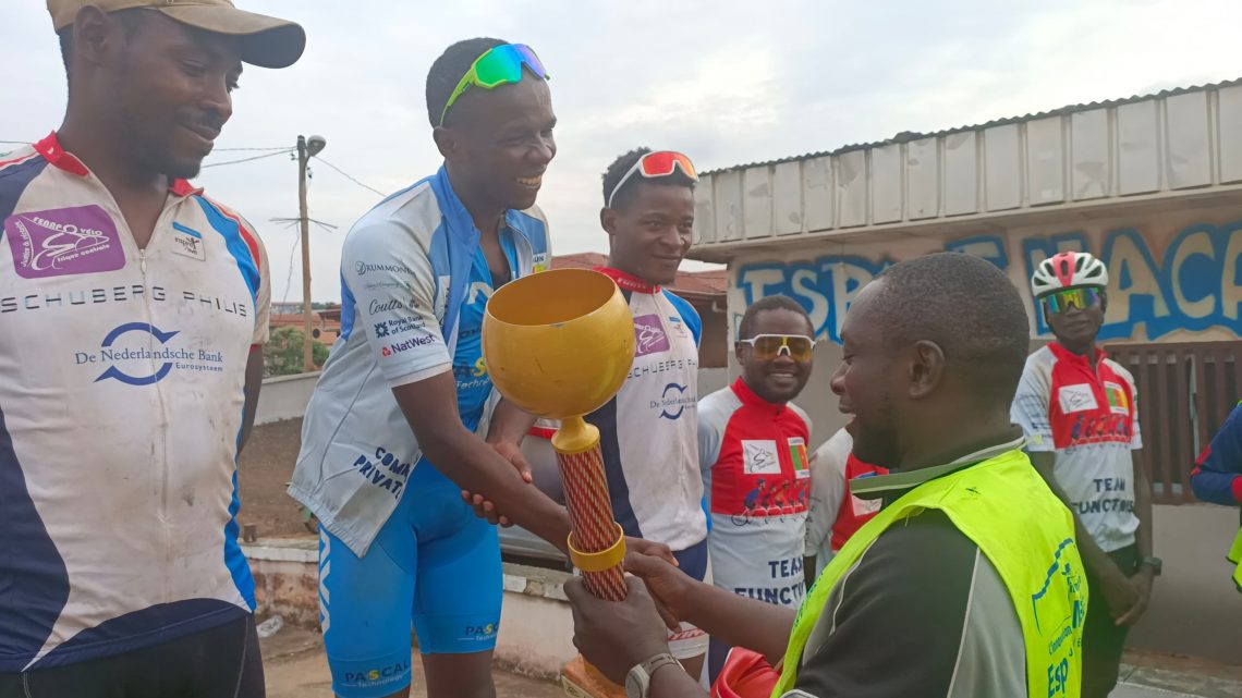 Cyclisme : 8e ça me dit vélo, le plus rwandais des camerounais Kamdem Ibrahim sur la plus marche du podium