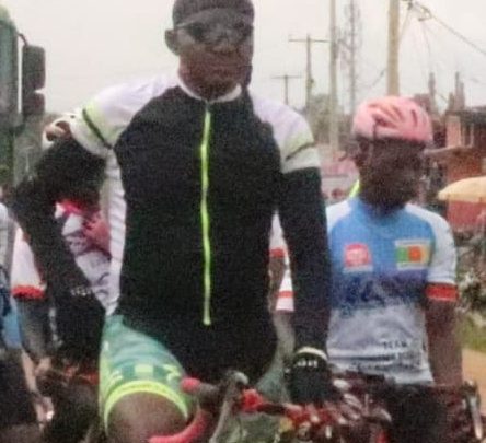 Cyclisme :  Transca 12, 4e étape chute spectaculaire du Dr Flavien Guetsa