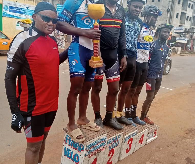 Cyclisme : 5e étape, « Ça me dit vélo » ! Ngueno Zidane aux commandes… Cyclisme : 5e étape, « Ça me dit vélo » ! Ngueno Zidane aux commandes…