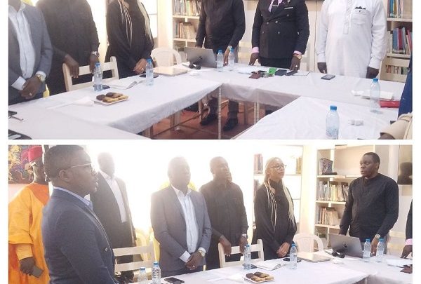 PRÉSIDENTIELLE 2025: La Candidate Présidente Tomaino NDAM NJOYA et une trentaine de présidents de partis politiques se concertent ….