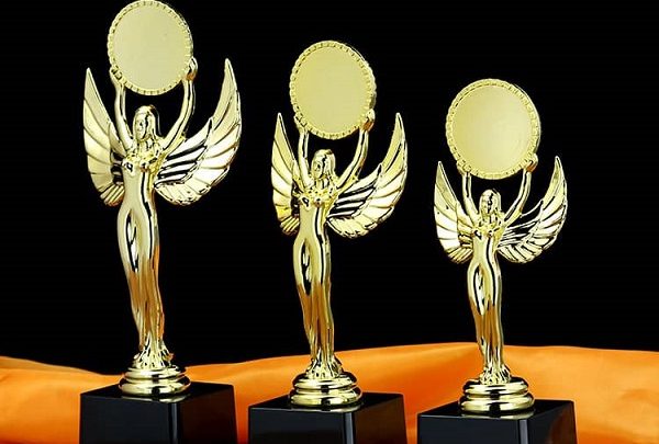 À QUAND DES AWARDS NATIONAUX DU SPORT CAMEROUNAIS ?