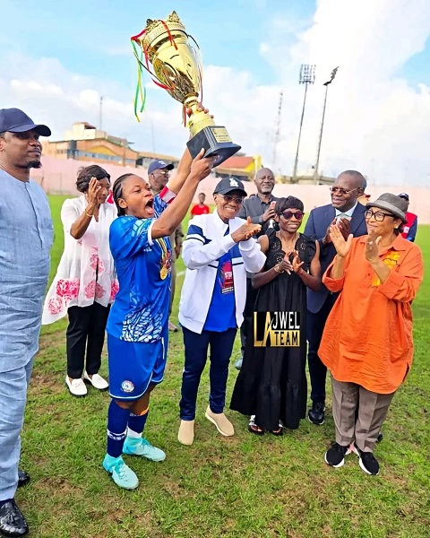 FOOTBALL : Coupe du Cameroun féminine – Lekié FF domine Louves Minproff et s&rsquo;offre le trophée