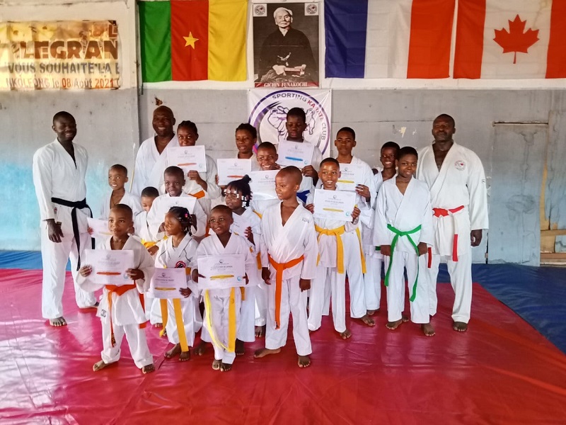 KARATÉ : Rentrée Martiale au SKC – Fin des activités vacancières au centre d&rsquo;Anguissa et remise solennelle des ceintures